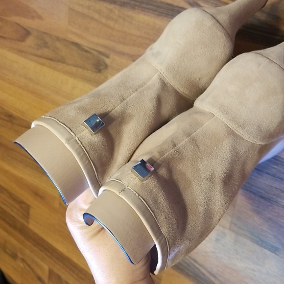 Stuart Weitzman Brooks Bootie Blush Pink Soft Suede Slouchy Boot, Size 8… - Picture 8 of 16